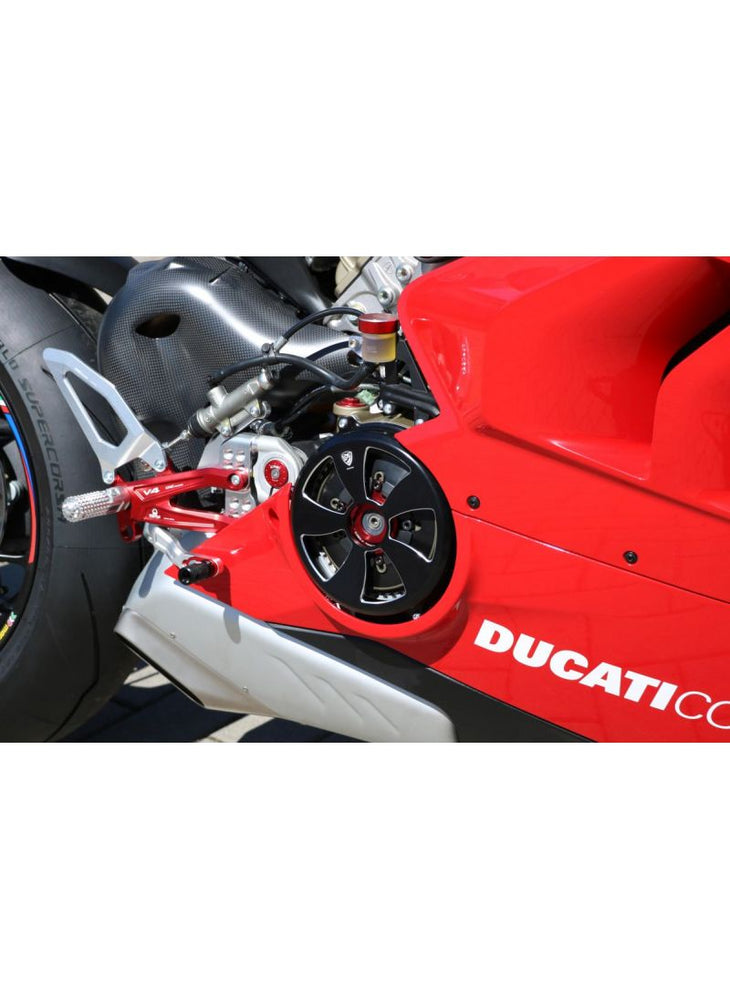 
                  
                    Dry Clutch Cover Panigale V4 R
                  
                