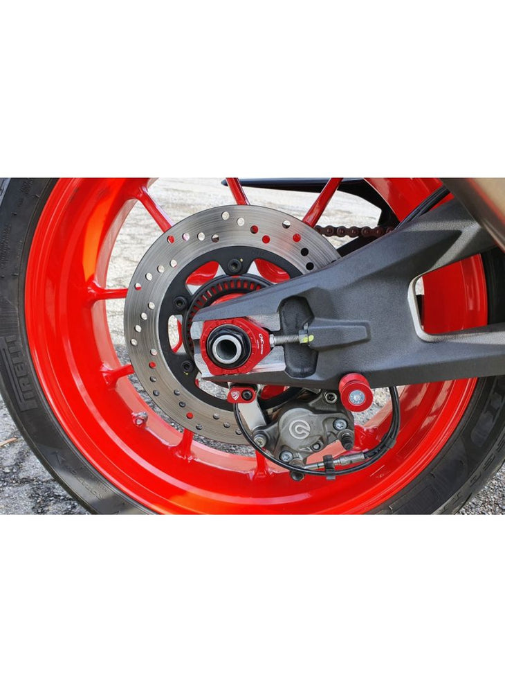 
                  
                    Juego de tuercas del eje trasero - Ducati ST2 plateado de oro rojo negro (1998-2003)
                  
                