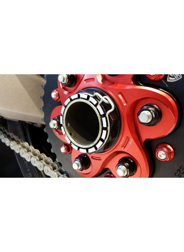 
                  
                    Rear sprocket carrier for 6-nut Ducati models
                  
                