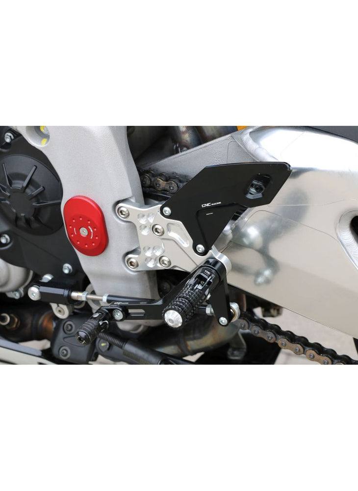 
                  
                    Rearset RSV4 and Tuono V4 2011-2016
                  
                