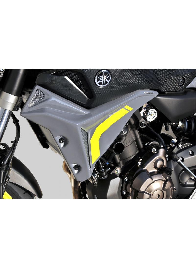 Ermax radiator side panels Yamaha MT07 2014-2017 (sold per pair)
