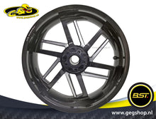 BST Reaper TEK 5.5x18'' carbon achtervelg voor Harley Davidson FLFB Fat Boy (2019-2020)