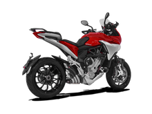 Achteraanzicht van HP Corse Hydrotre Satin Carbon uitlaat op MV Agusta Turismo Veloce