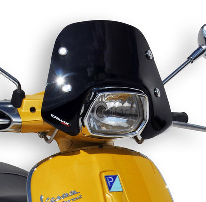 Short Windshield (30 cm) Dark Smoke for Vespa Sprint 50 / Sprint 125 / Sprint 150