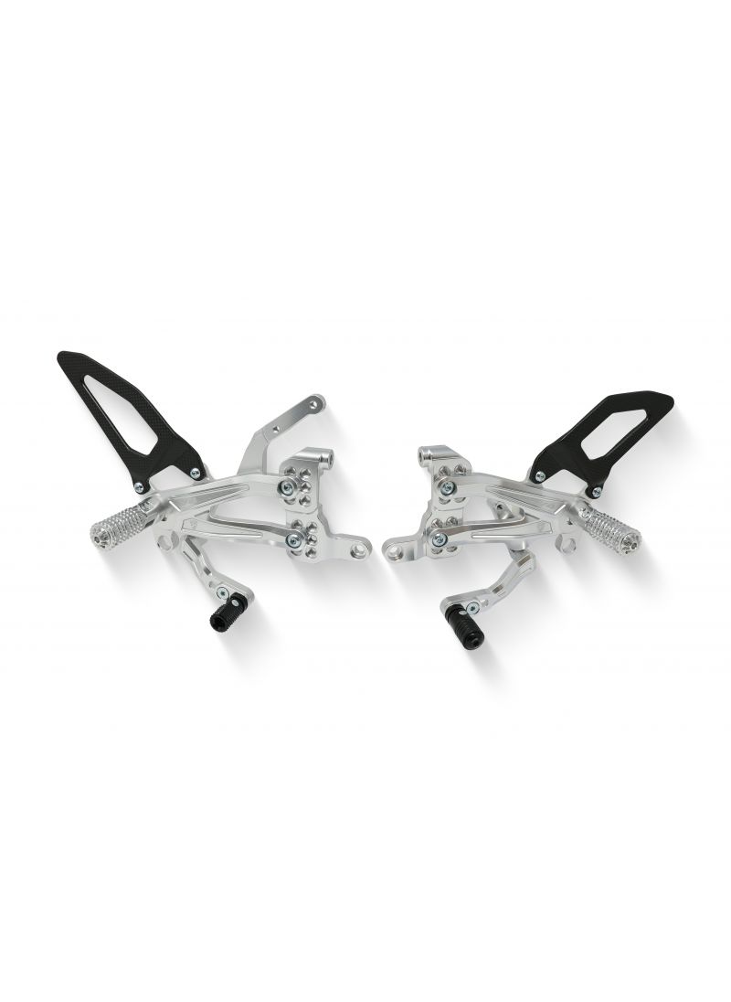 Adjustable rearsets with carbon Ducati Streetfighter V4