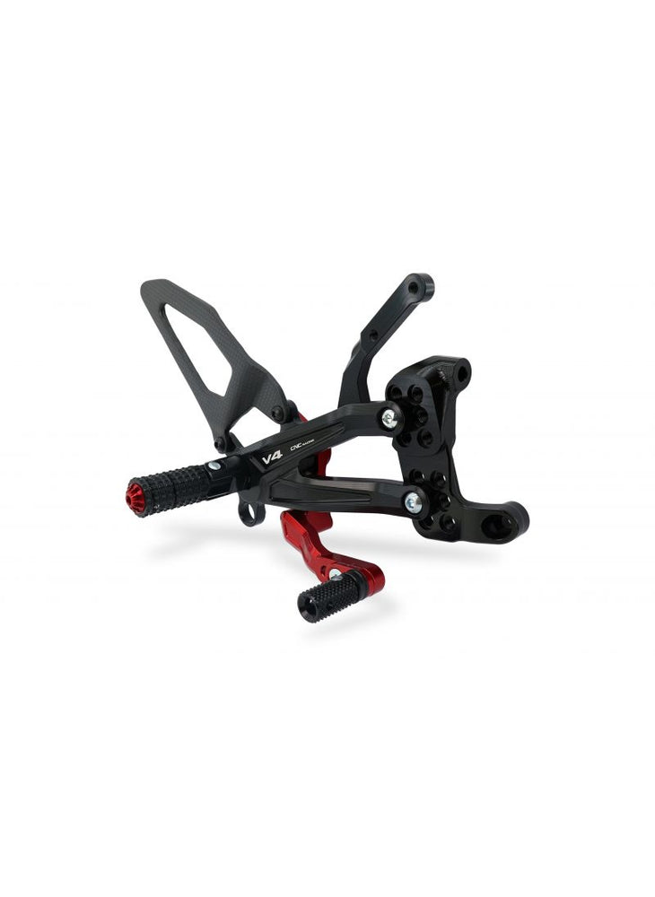 Adjustable rearsets with carbon Ducati Streetfighter V4