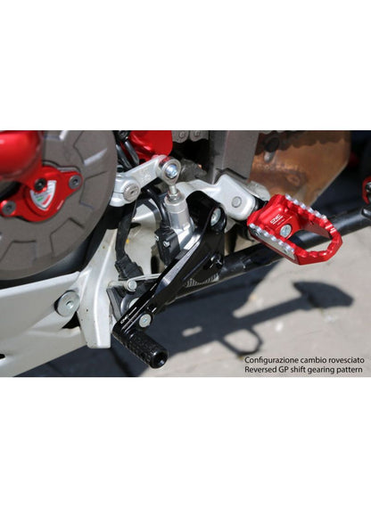 Gear/Rear brake levers kit SLIDE - Ducati Monster 821 1200 1200S 1200R SuperSport 939