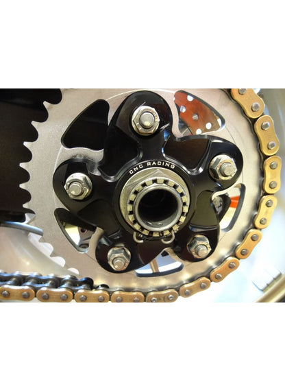 Rear sprocket carrier for 5-nut models