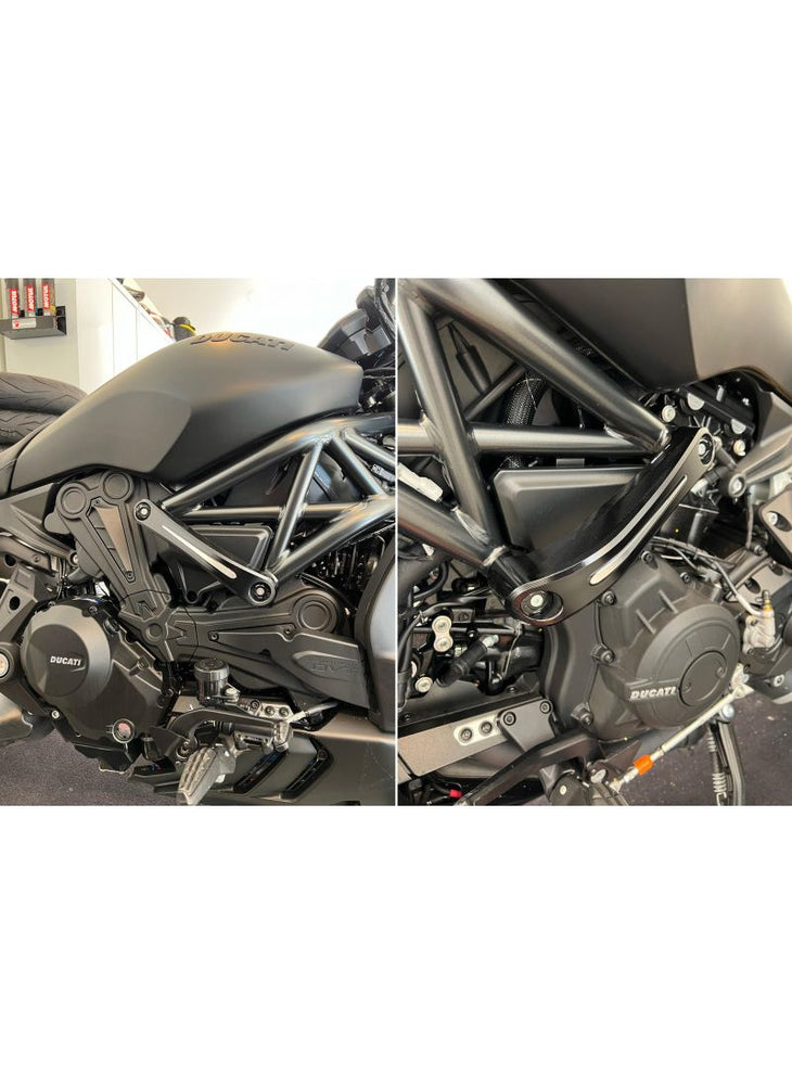 
                  
                    Frame slider caps (4 pcs.) - Ducati XDiavel 1262 2016+ Ducati XDiavel (2016-2017)
                  
                