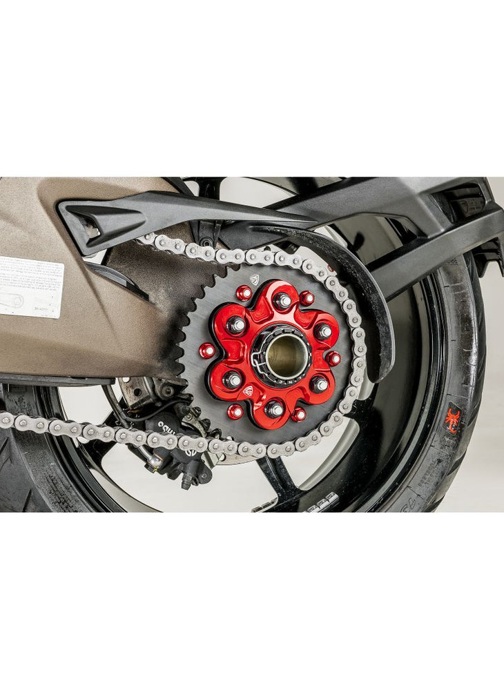 
                  
                    Quick-change sprocket carrier 6-bolt
                  
                