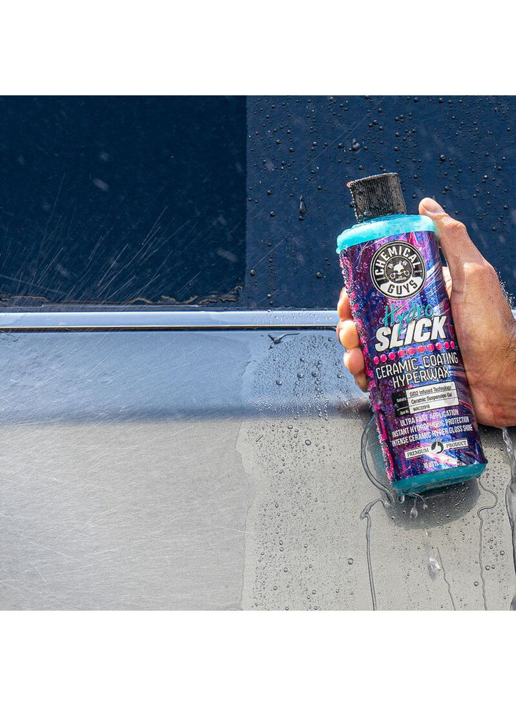 
                  
                    Chemical Guys - HyperWax Hydroslick Intense Gloss SiO2 Ceramic Coating - 473ml
                  
                